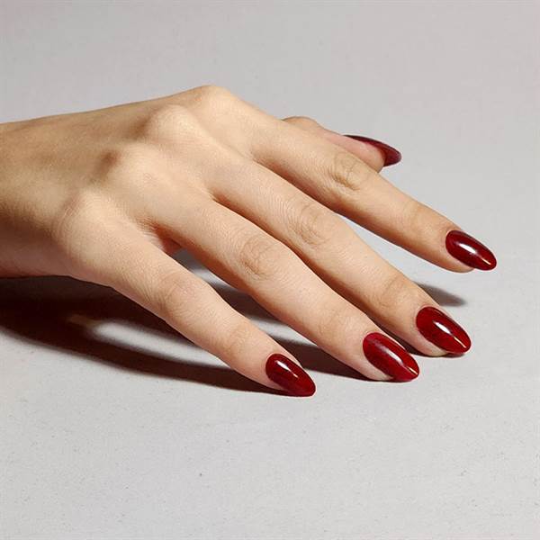 SMALTO CND VINYLUX NEEDLES & RED